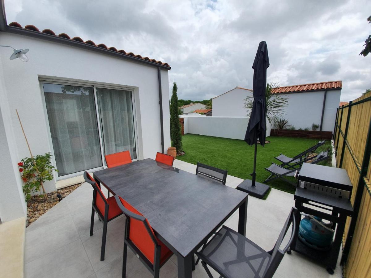 Le Clos Des Baigneurs Dolus-d'Oleron Exterior photo